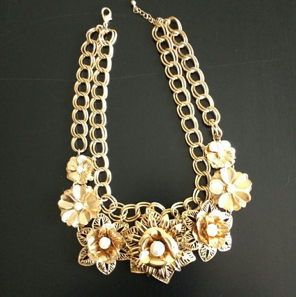 Gold & Pearl Floral Statement Necklace - Picture 5 of 7